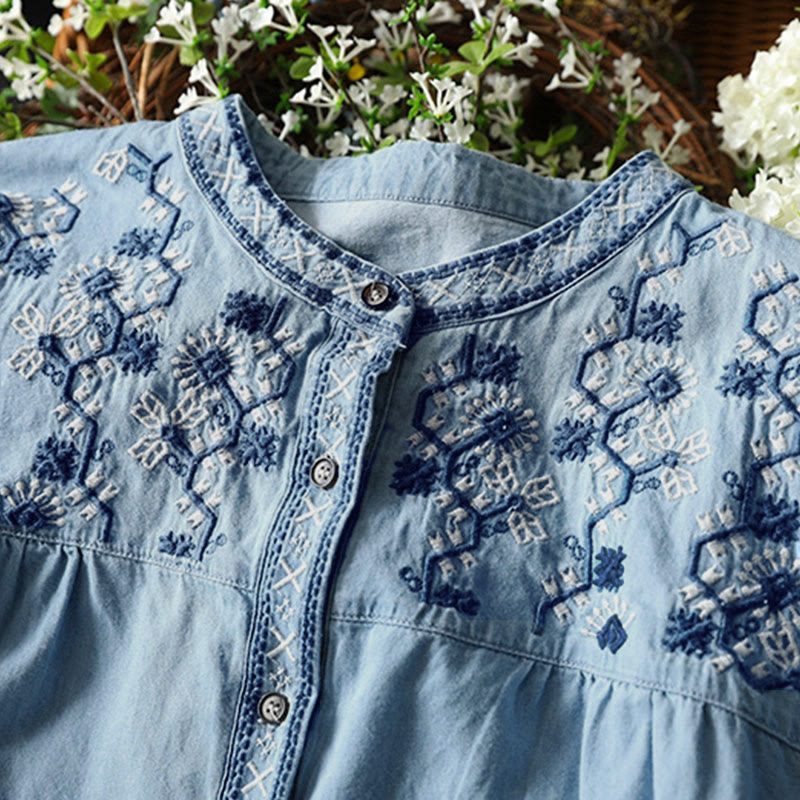 Camicia da donna a maniche lunghe in denim di cotone con bottoni mezzi, ricamo floreale e geometrie Buddha Stones - image 8