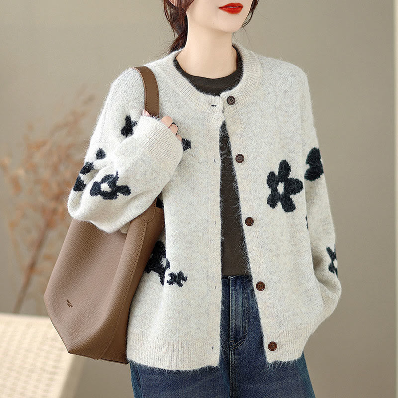 Cardigan lavorato a maglia a maniche lunghe in cotone con bottoni, fiori invernali e pietre Buddha Stones da donna - image 12