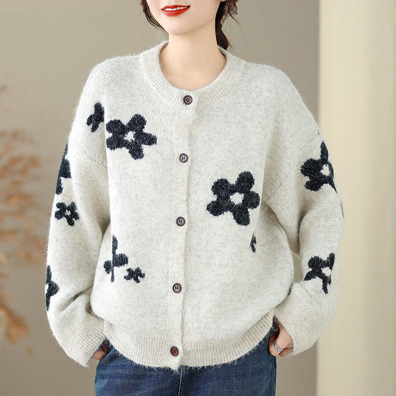 Cardigan lavorato a maglia a maniche lunghe in cotone con bottoni, fiori invernali e pietre Buddha Stones da donna - image 11