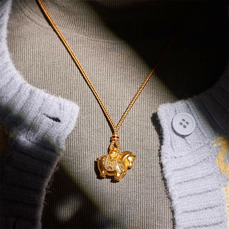 Collana con ciondolo in corda di ottone placcato oro 24k " Buddha Stones Year Of The Horse" - image 14