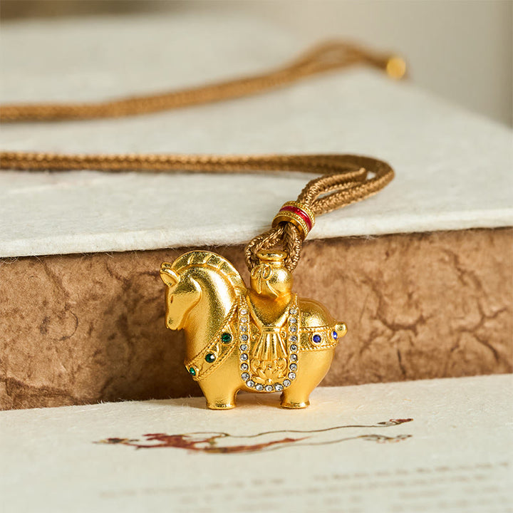Collana con ciondolo in corda di ottone placcato oro 24k " Buddha Stones Year Of The Horse" - image 9