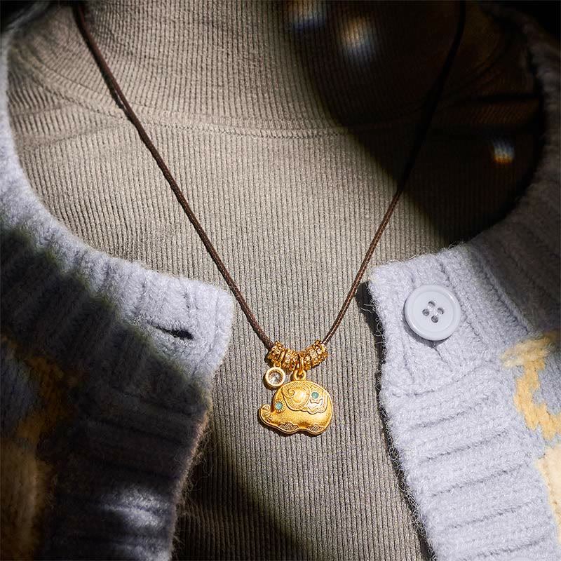 Collana con ciondolo in corda di resistenza in ottone placcato oro 24k con simbolo dell'elefante e Buddha Stones - image 8