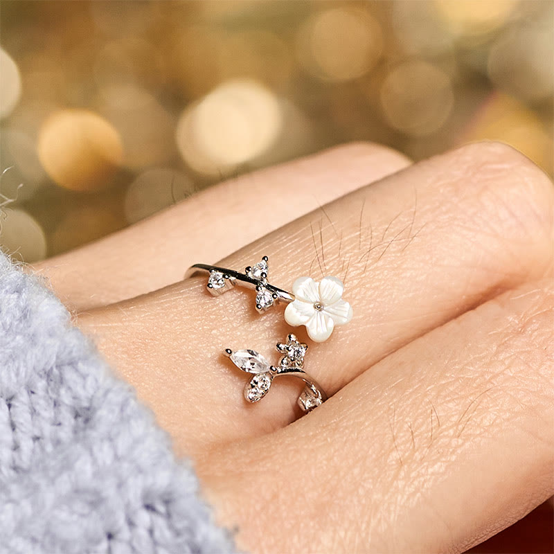 Anello di benedizione regolabile con motivo floreale bianco in argento sterling 925 Buddha Stones - image 13