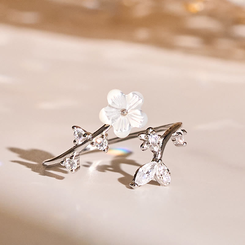 Anello di benedizione regolabile con motivo floreale bianco in argento sterling 925 Buddha Stones - Argento - image 10