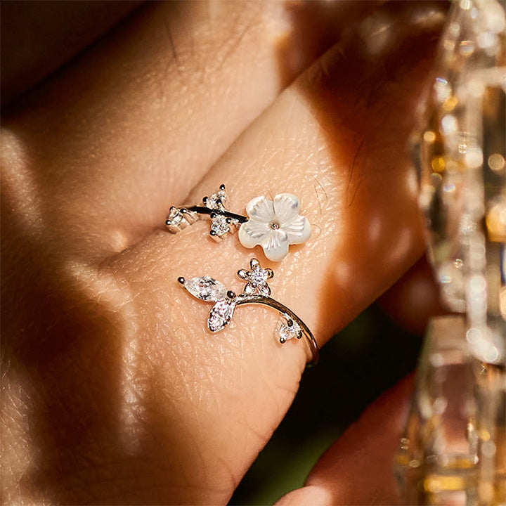 Anello di benedizione regolabile con motivo floreale bianco in argento sterling 925 Buddha Stones - image 16