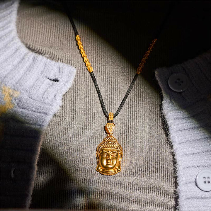 Collana con ciondolo Serenity in cordino intrecciato con simbolo del Buddha in ottone placcato oro 24k Buddha Stones - image 11