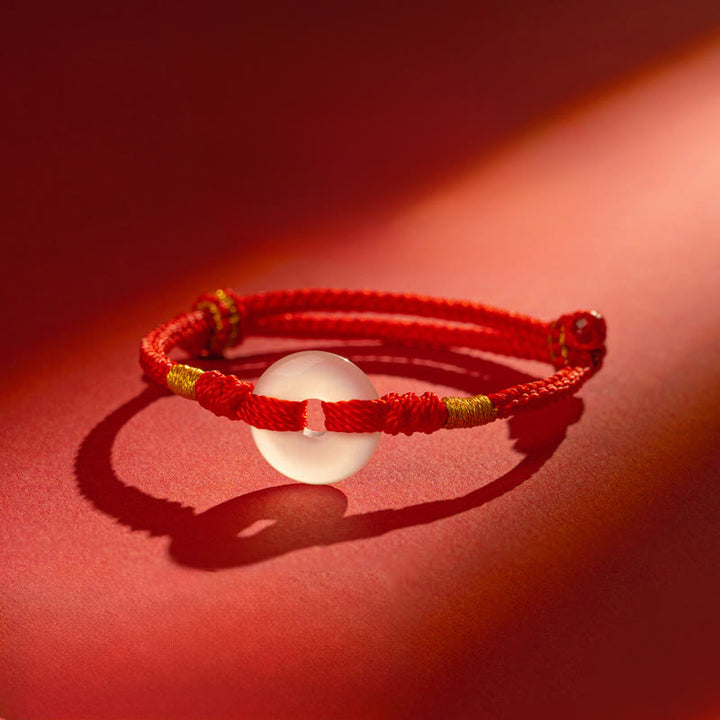 Bracciale intrecciato con fibbia della pace in calcedonio bianco Buddha Stones - Corda rossa - 18-19 CM - image 0