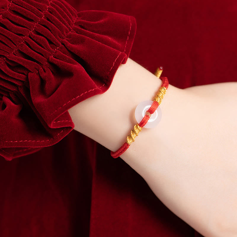 Bracciale con nodo di corda di collegamento con fibbia della pace in calcedonio bianco Buddha Stones - image 4