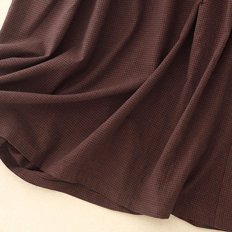 Abito midi a maniche lunghe con tasche, colletto rialzato, bottoni a rana e motivo scozzese marrone autunnale Buddha Stones - image 10