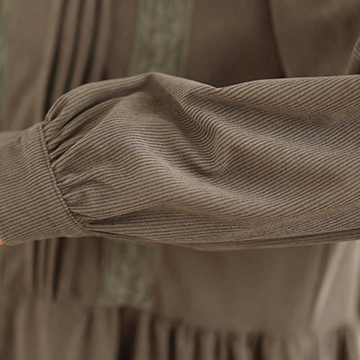 Abito midi da donna in velluto a coste con maniche lunghe, tasche e bottoni invernali plissettati Buddha Stones - image 10