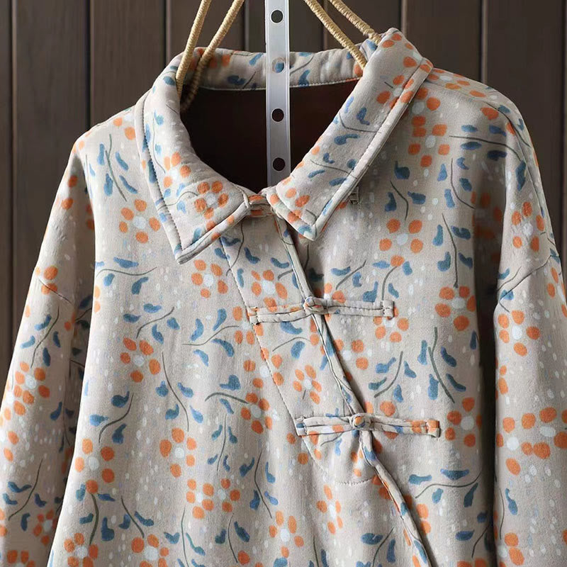 Camicia da donna in cotone a maniche lunghe con colletto rialzato, bottoni a rana, Buddha Stones, fiori invernali, foglie verdi - image 14