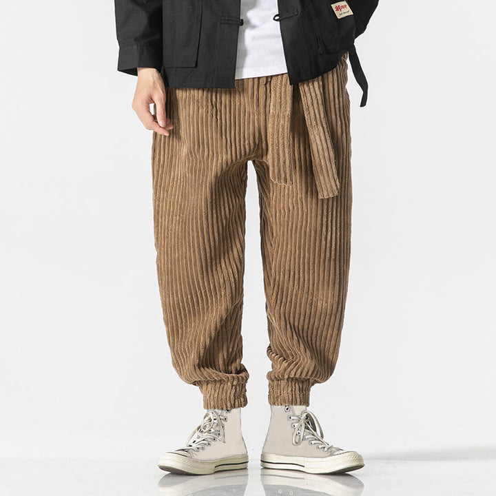 Pantaloni da uomo in velluto a coste alla caviglia con tasche, tinta unita, modello Buddha Stones Winter - image 25