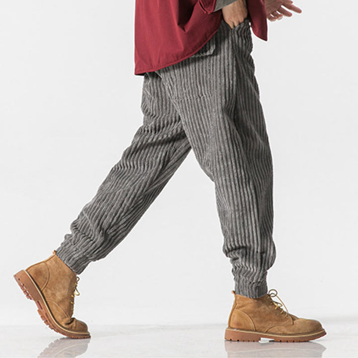 Pantaloni da uomo in velluto a coste alla caviglia con tasche, tinta unita, modello Buddha Stones Winter - image 10