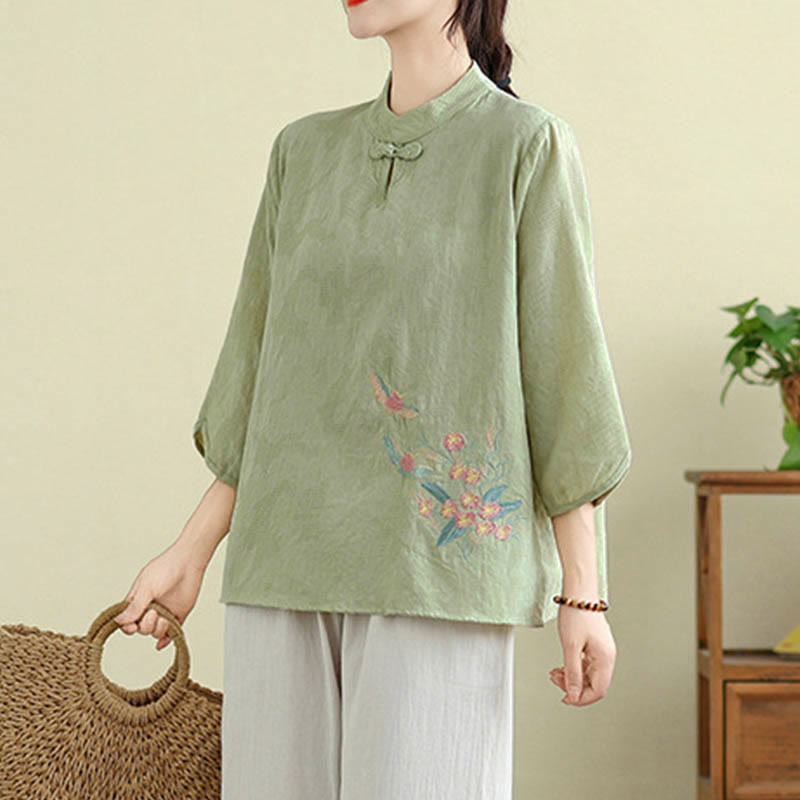 Camicia da donna in cotone con collo alla coreana, maniche a tre quarti, ricamo floreale con Buddha Stones un bottone a forma di rana - image 3