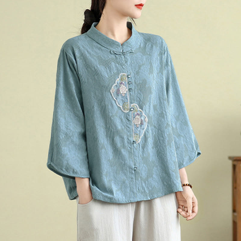Camicia da donna in cotone con maniche a tre quarti, bottoni a rana, ricamo floreale in jacquard Buddha Stones - image 10