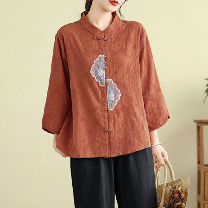Camicia da donna in cotone con maniche a tre quarti, bottoni a rana, ricamo floreale in jacquard Buddha Stones - image 7