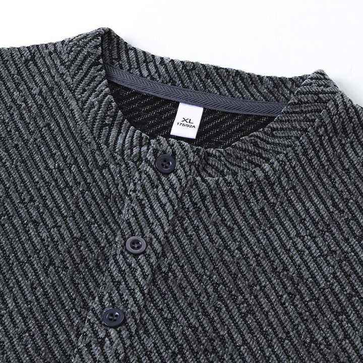 Felpa con cappuccio da uomo con bottoni e scollo rotondo a Buddha Stones Fall - image 2