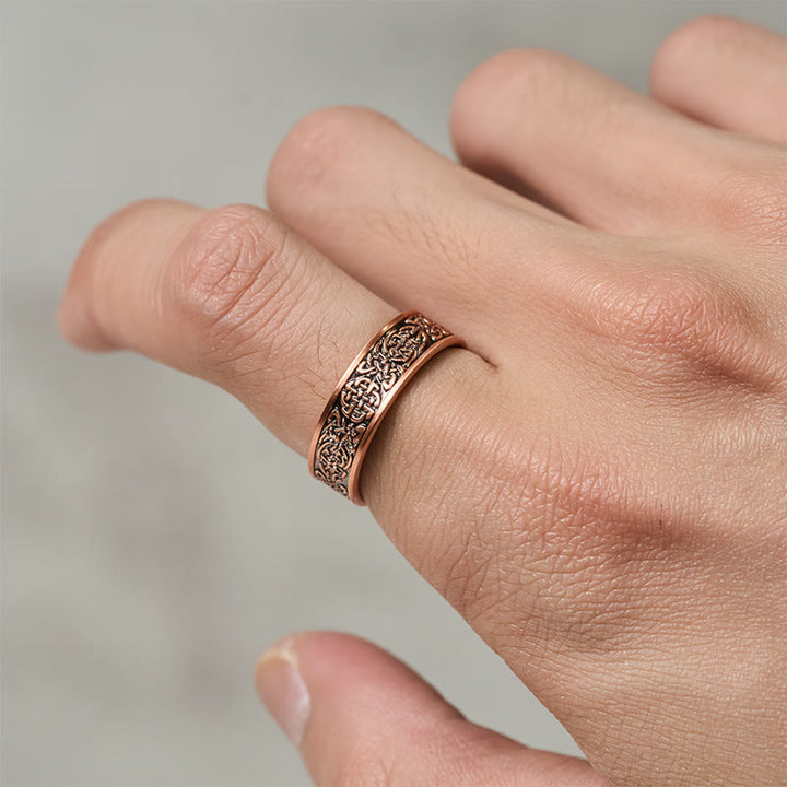 Bracciale rigido con polsino aperto e anello portafortuna con motivo astratto in rame Buddha Stones - image 10