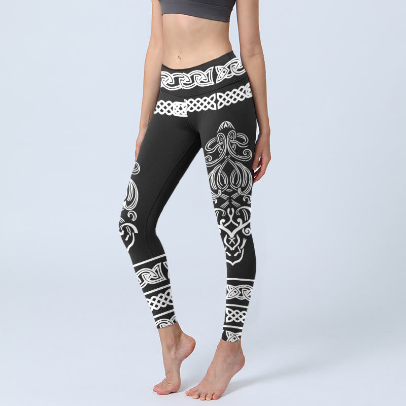 Leggings da palestra con stampa di nodi celtici simmetrici Buddha Stones, pantaloni da yoga da donna - Nero - US18, UK/AU22, EU50 (4XL) - image 0