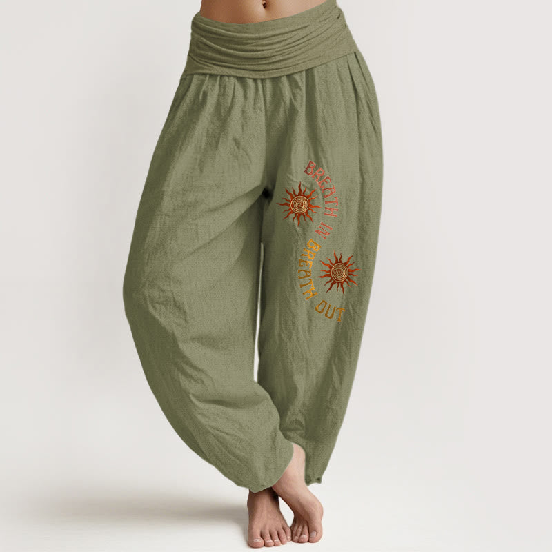 Pantaloni harem da donna con elastico in vita, modello Buddha Stones in puro cotone, tonalità calde, sole e frasi in inglese - Verde oliva - US16, UK/AU20, EU48 (3XL) - image 14