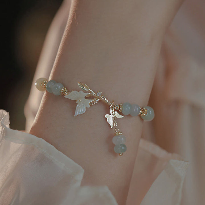 Braccialetto della prosperità con catena regolabile in giada Hetian e ciondolo a forma di farfalla Buddha Stones - image 2