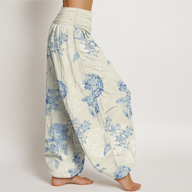 Pantaloni harem da donna con elastico in vita e motivo a fiori di ortensia e Buddha Stones in cotone rinfrescante - image 2