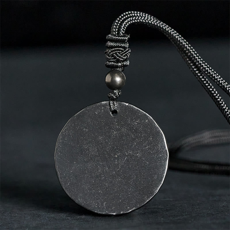 Collana con ciondolo di protezione in pietra di shungite autentica con cerchio Buddha Stones dal design semplice - image 1