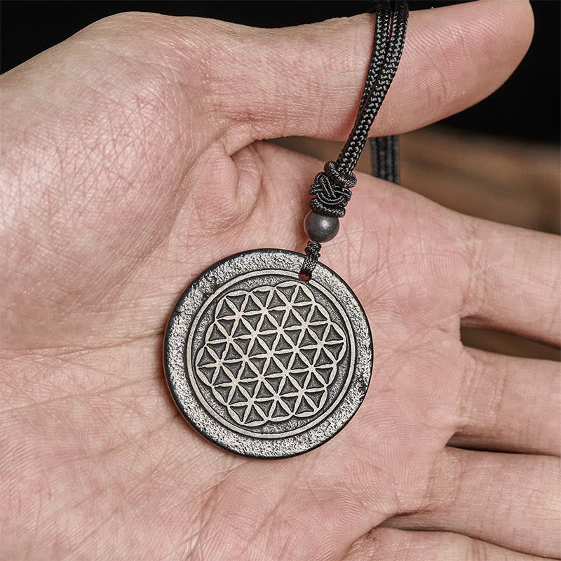 Collana con ciondolo di protezione in pietra di shungite autentica con intaglio del fiore della vita Buddha Stones - image 5