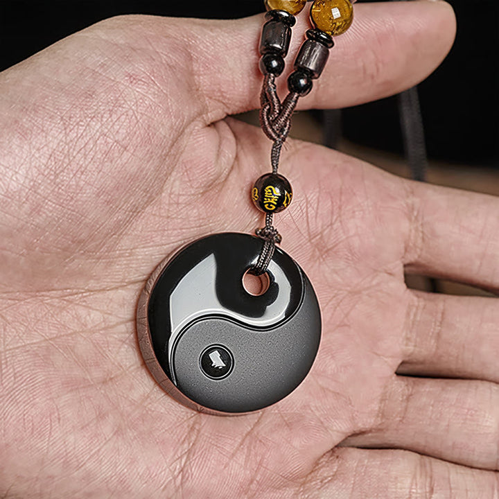 Collana con ciondolo in ossidiana nera con simbolo Yin Yang Buddha Stones Om Mani Padme Hum e forza - image 5