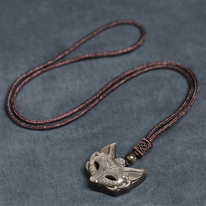 Collana con ciondolo in ossidiana di ghiaccio e ossidiana lucida color argento con design a forma di volpe Buddha Stones in rilievo - image 7