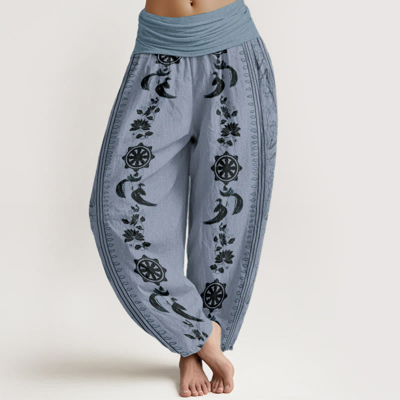 Pantaloni harem da donna con elastico in vita, in puro cotone, con motivo Buddha Stones, ruota del Dharma e motivo OM. - Blu acciaio chiaro - US22, UK/AU26, EU54 (6XL) - image 0