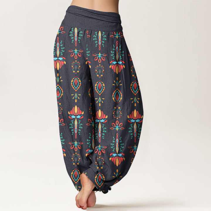 Pantaloni harem da donna con elastico in vita, geometrici, in puro Buddha Stones, con fiori di loto colorati e foglie verdi - image 9
