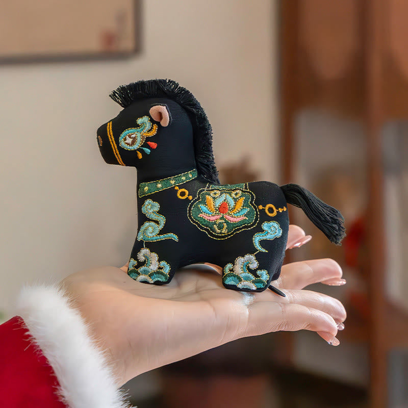 Decorazione da appendere con ricamo in filo rosso dell'anno del cavallo , Buddha Stones - Cavallo nero (11,1*9,7 cm) - image 9