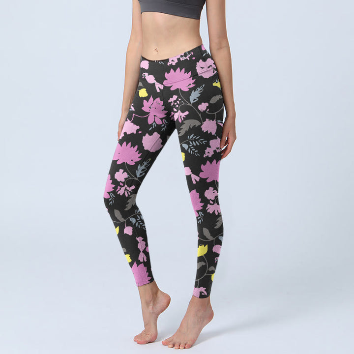 Leggings da palestra con stampa di foglie e fiori dai colori tenui, stile Buddha Stones, pantaloni da yoga da donna - Nero - US18, UK/AU22, EU50 (4XL) - image 0