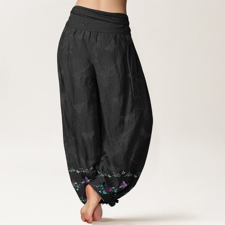 Pantaloni harem da donna con elastico in vita, modello Buddha Stones in puro cotone, gambe disposte in modo ordinato, motivo a farfalla e fiori d'erba - image 1