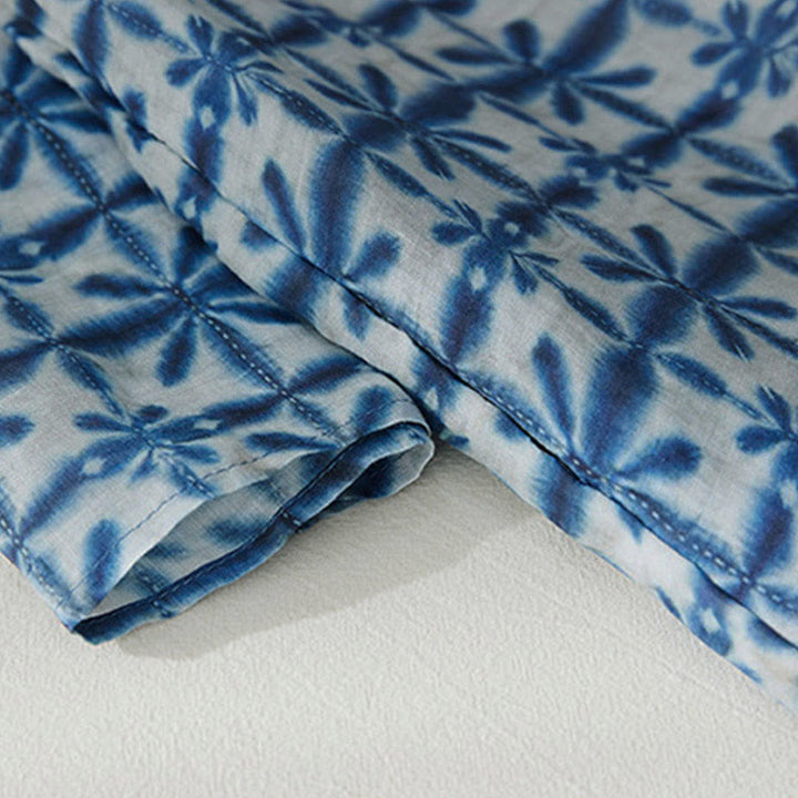 Abito midi dritto a maniche corte con maniche corte e tasche, con stampa floreale a righe blu e motivo Buddha Stones. - image 4
