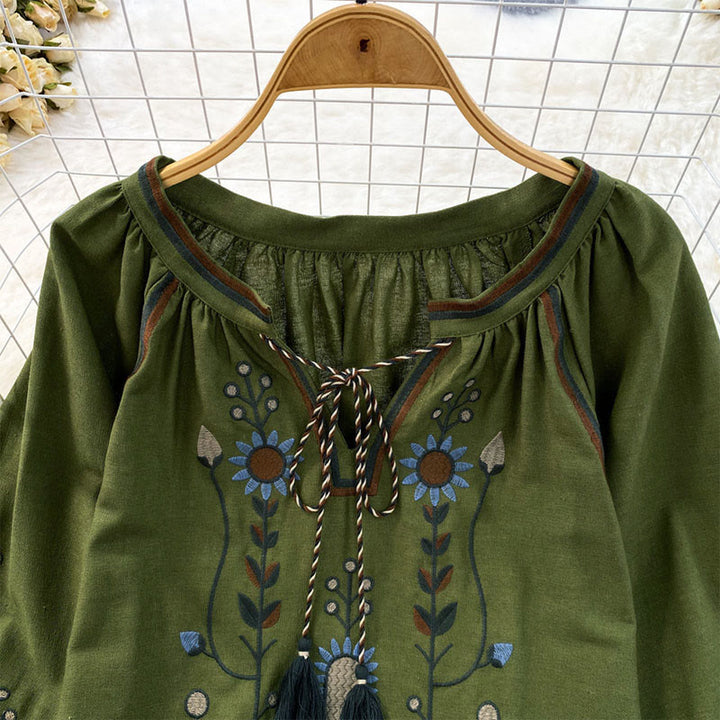 Maglietta casual da donna in cotone e lino con scollo rotondo e motivo a fiori e foglie con ricamo Buddha Stones  - image 3