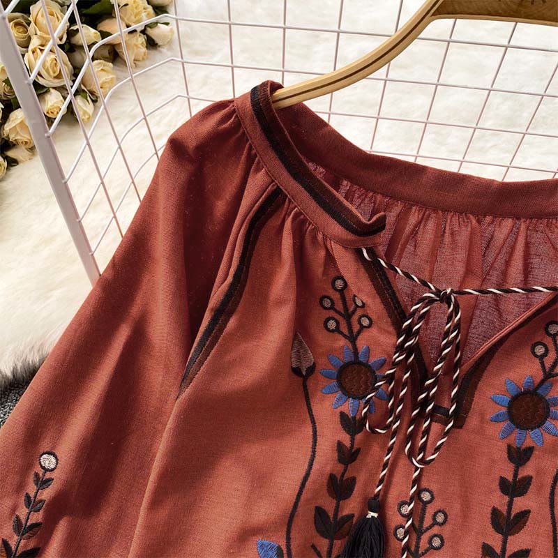Maglietta casual da donna in cotone e lino con scollo rotondo e motivo a fiori e foglie con ricamo Buddha Stones  - image 19