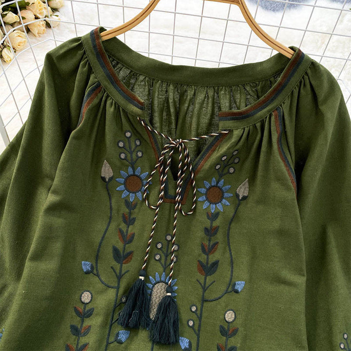 Maglietta casual da donna in cotone e lino con scollo rotondo e motivo a fiori e foglie con ricamo Buddha Stones  - image 2