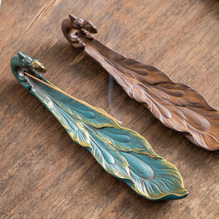 Bruciatore di incenso per la casa Buddha Stones a forma di pavone e portafortuna - image 11