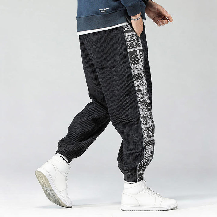 Pantaloni da uomo in velluto a coste con tasche, gamba dritta, lunghezza caviglia, motivo paisley, modello Buddha Stones Fall Solid - image 6