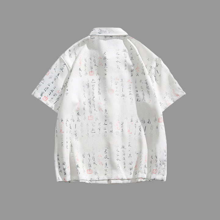 Buddha Stones Camicia da uomo a maniche corte con tasca, chiusura a rana con barra di metallo e motivo stampato con calligrafia - image 3