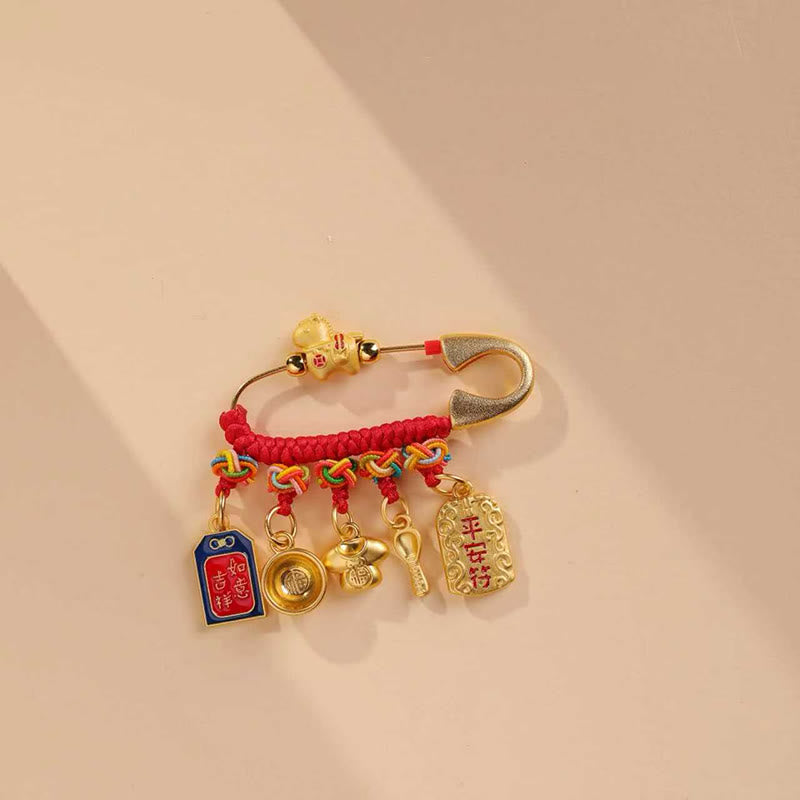 Buddha Stones Spilla portafortuna con manico Ruyi e lucchetto a forma di longevità del personaggio Fu dell'anno del cavallo - Cavallo portafortuna protettivo - image 0