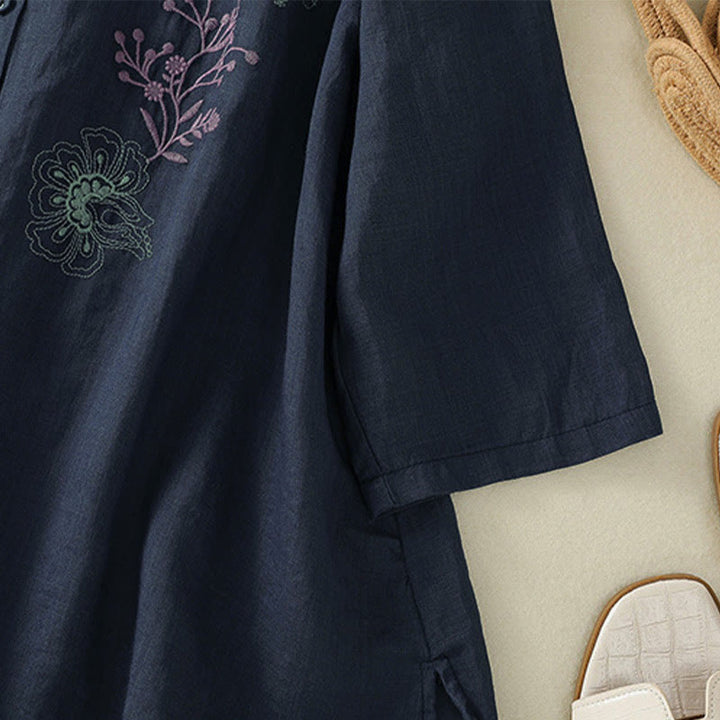 Buddha Stones Camicia da donna in cotone con colletto rialzato, maniche a tre quarti, spacchi laterali e design plissettato ricamato - image 5