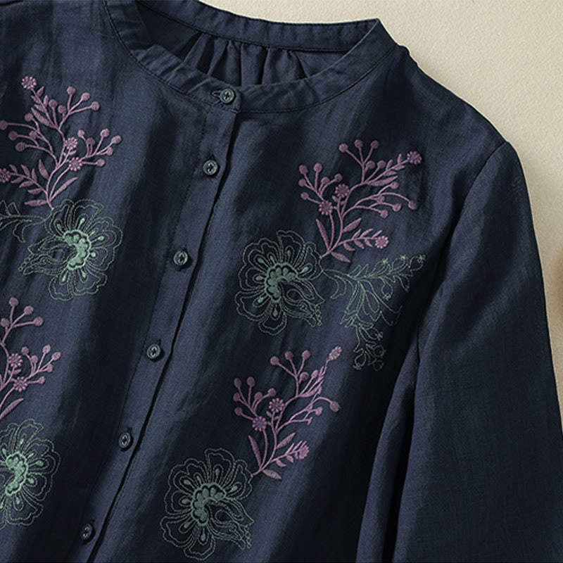 Buddha Stones Camicia da donna in cotone con colletto rialzato, maniche a tre quarti, spacchi laterali e design plissettato ricamato - image 4