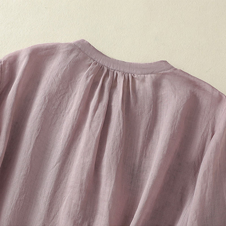 Buddha Stones Camicia da donna in cotone con colletto rialzato, maniche a tre quarti, spacchi laterali e design plissettato ricamato - image 10