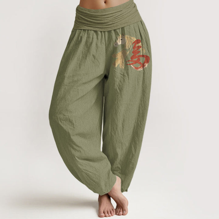 Buddha Stones Pantaloni harem da donna in puro cotone con elastico in vita e motivo del personaggio Fu dell'anno del cavallo - Verde oliva - US16, UK/AU20, EU48 (3XL) - image 14