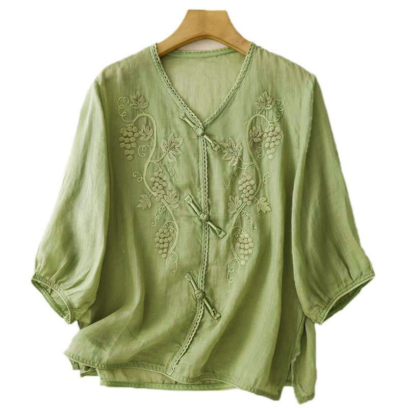 Buddha Stones Camicia da donna in cotone con maniche a tre quarti, motivo a uva ricamata, design in pizzo e bottoni a rana - image 4