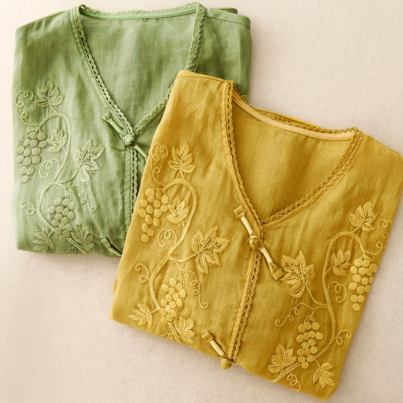 Buddha Stones Camicia da donna in cotone con maniche a tre quarti, motivo a uva ricamata, design in pizzo e bottoni a rana - image 15