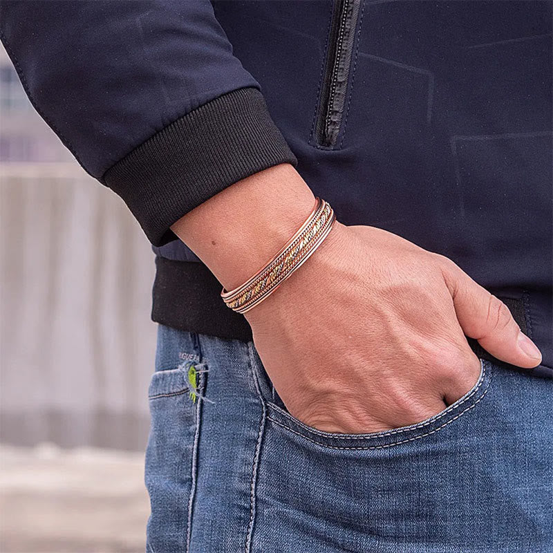 Buddha Stones Bracciale rigido retrò aperto e intrecciato in rame con simbolo della fortuna - image 2